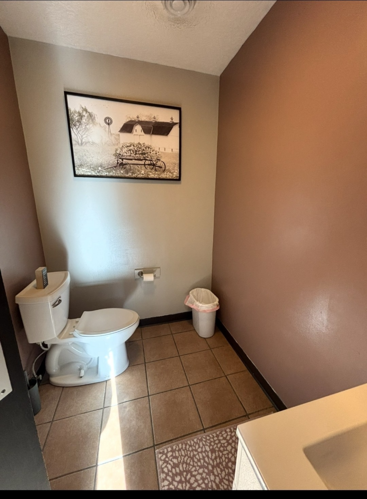 FaribaultOfficeInside9